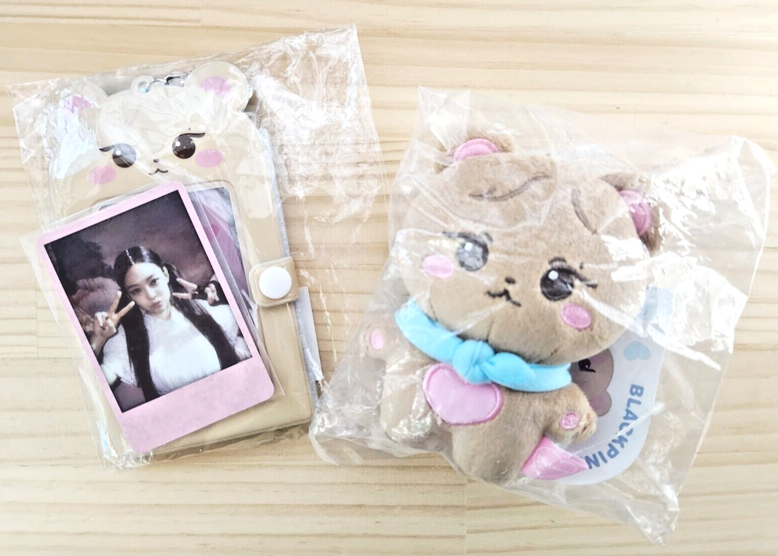 BLACKPINK ジェニ ペンライト キーリング スクランチ GOMDEOKI Blackpink Jennie Official Gomdeuki Key Ring, cover, kill