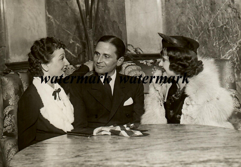 Photo Originale Pierre Blanchar Et Ginette Leclerc 