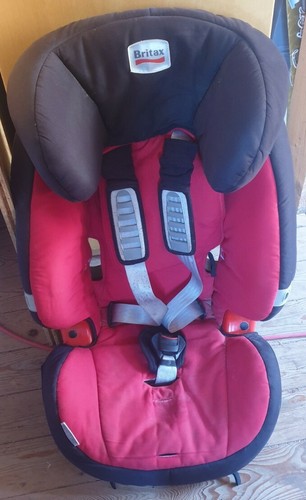 Autokindersitz / Britax Römer evolva 123 in rot 9-18 15-36kg gebraucht