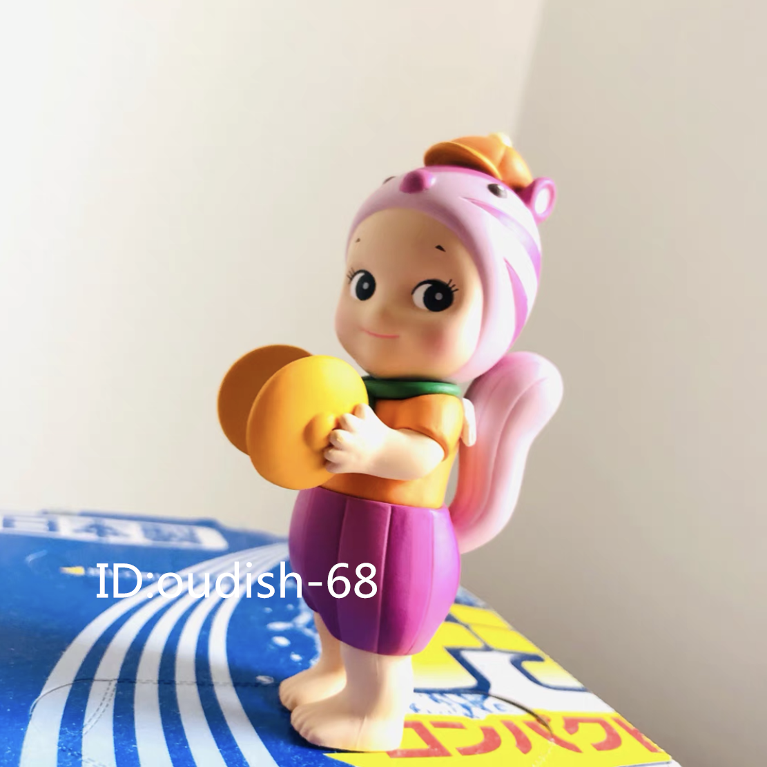 Squirre - Authentic Sonny Angel Town Musicians Mini Figure