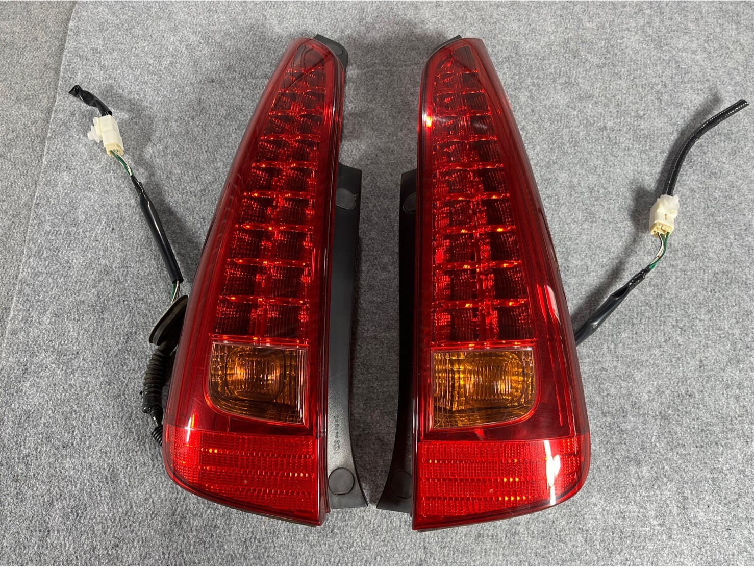 MARKⅡ BLIT GX110W JZX110W TOYOTA OEM JDM RHD REAR TAIL