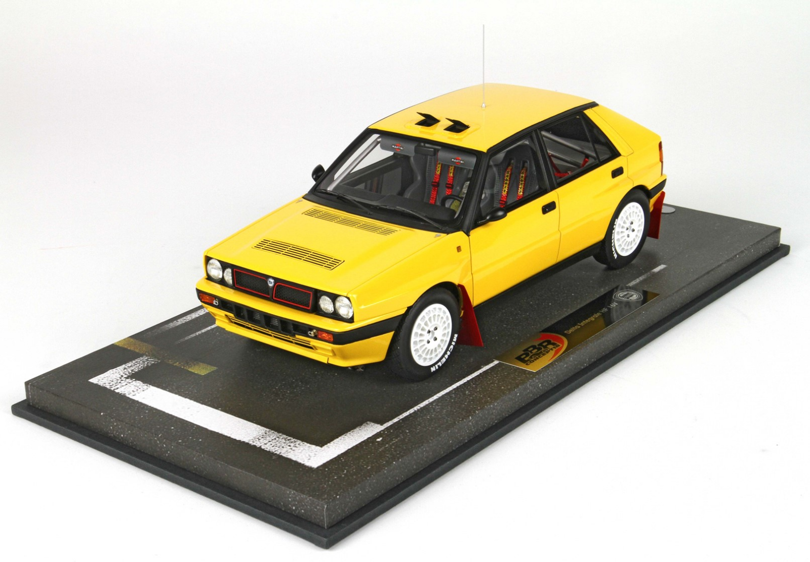 ☆ 超美品 ☆ Lancia Delta HF 16V Integrale 1989 Lancia Delta HF Integrale 16V