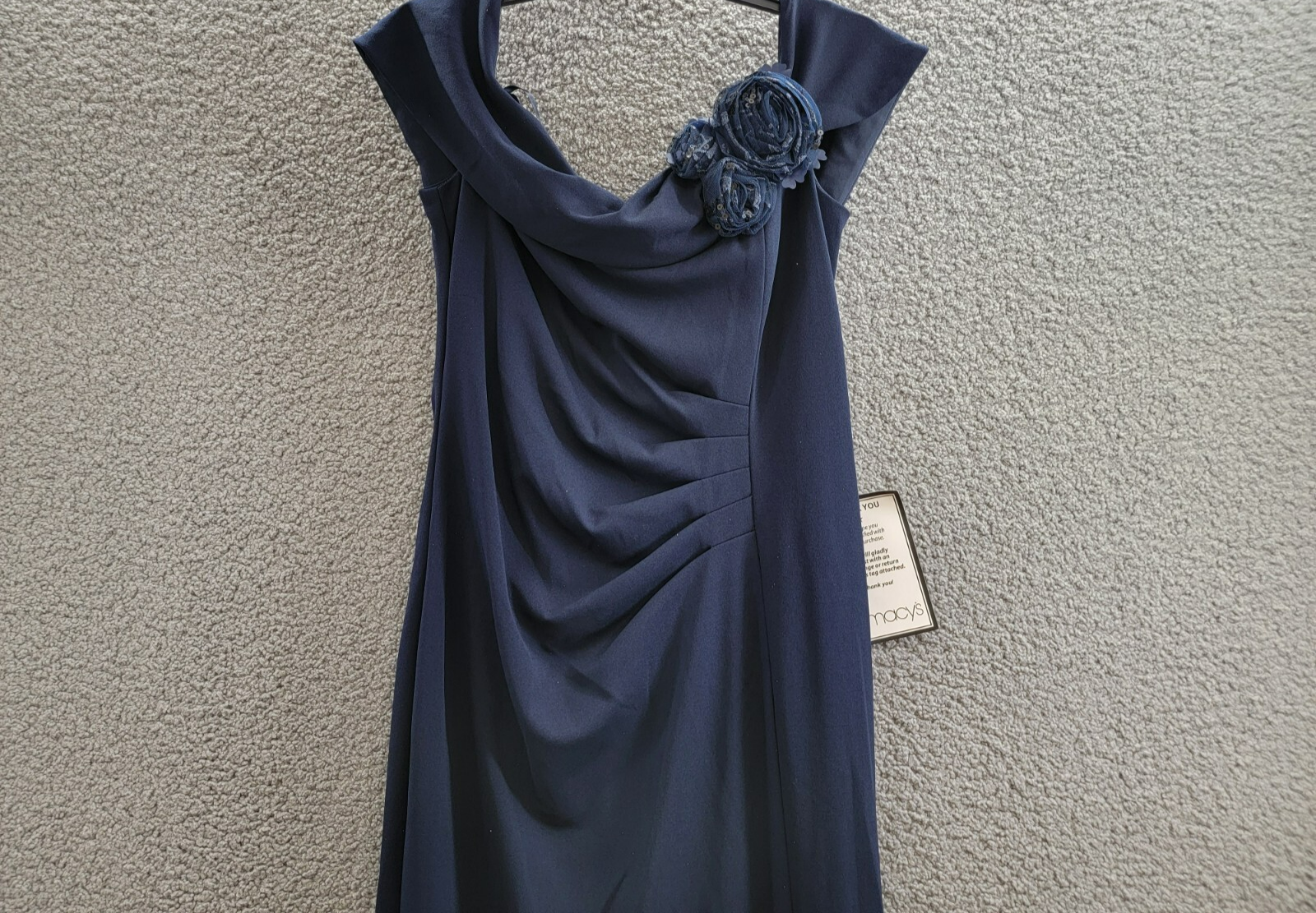 XSCAPE Floral-Trim Off-The-Shoulder Gown Women's 16 Navy Pleat Back Zip Closure - Picture 3 of 16