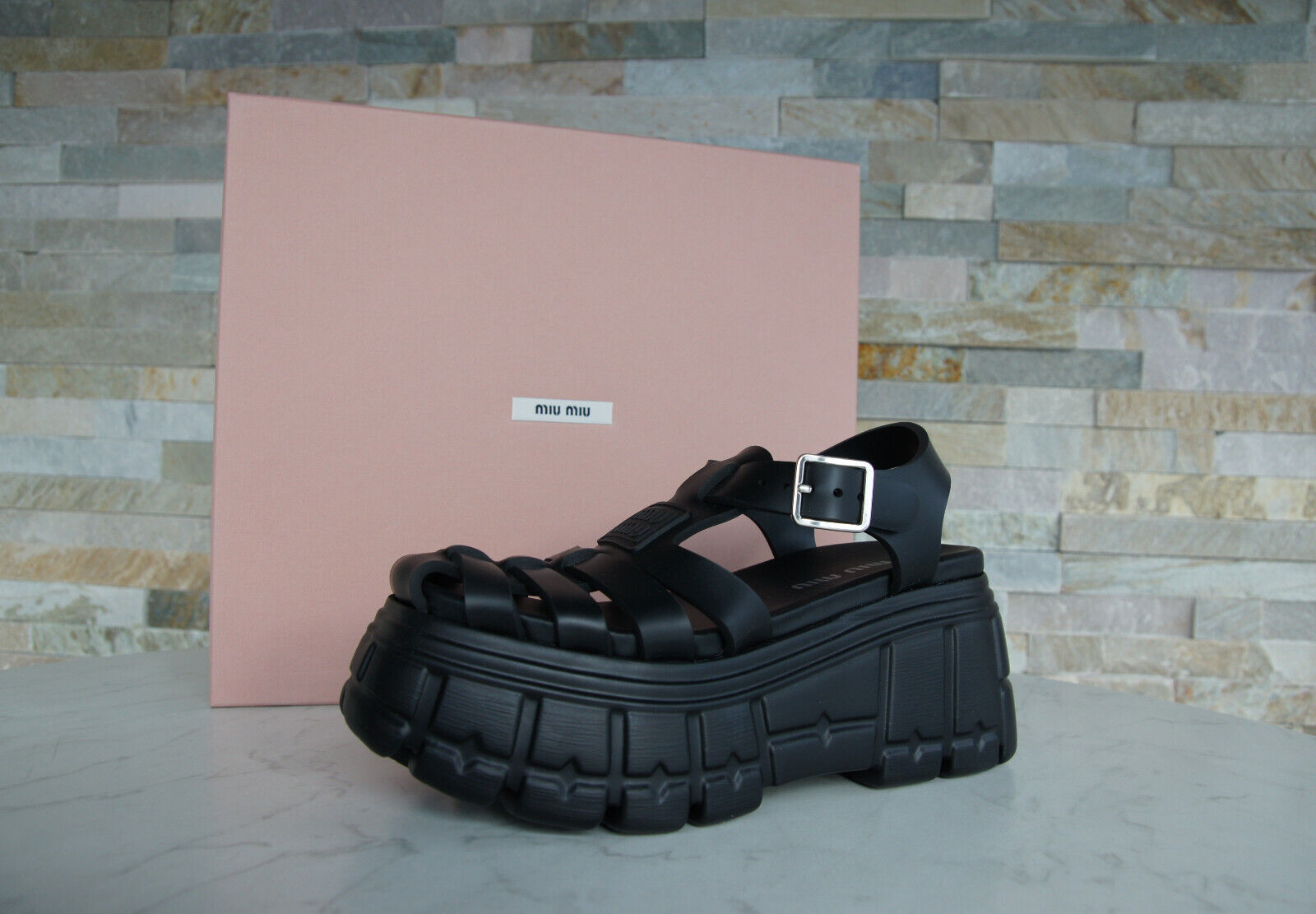 Miu Miu Size 39 Platform Sandals T-Strap Shoes 5X709D Black Miu Miu Size 39 Platform Sandals T-Strap Shoes 5X709D Black
