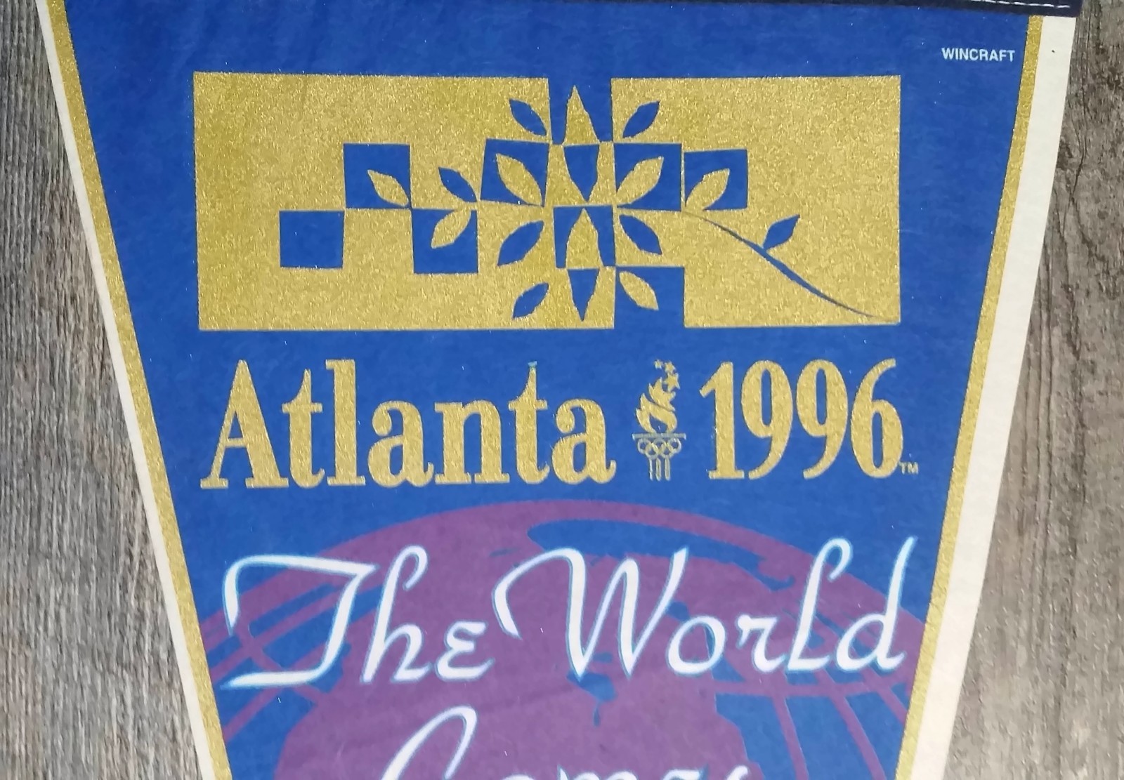Vintage 1996 Atlanta Summer Olympics Felt Souvenir Pennant (Inv.#580819)
