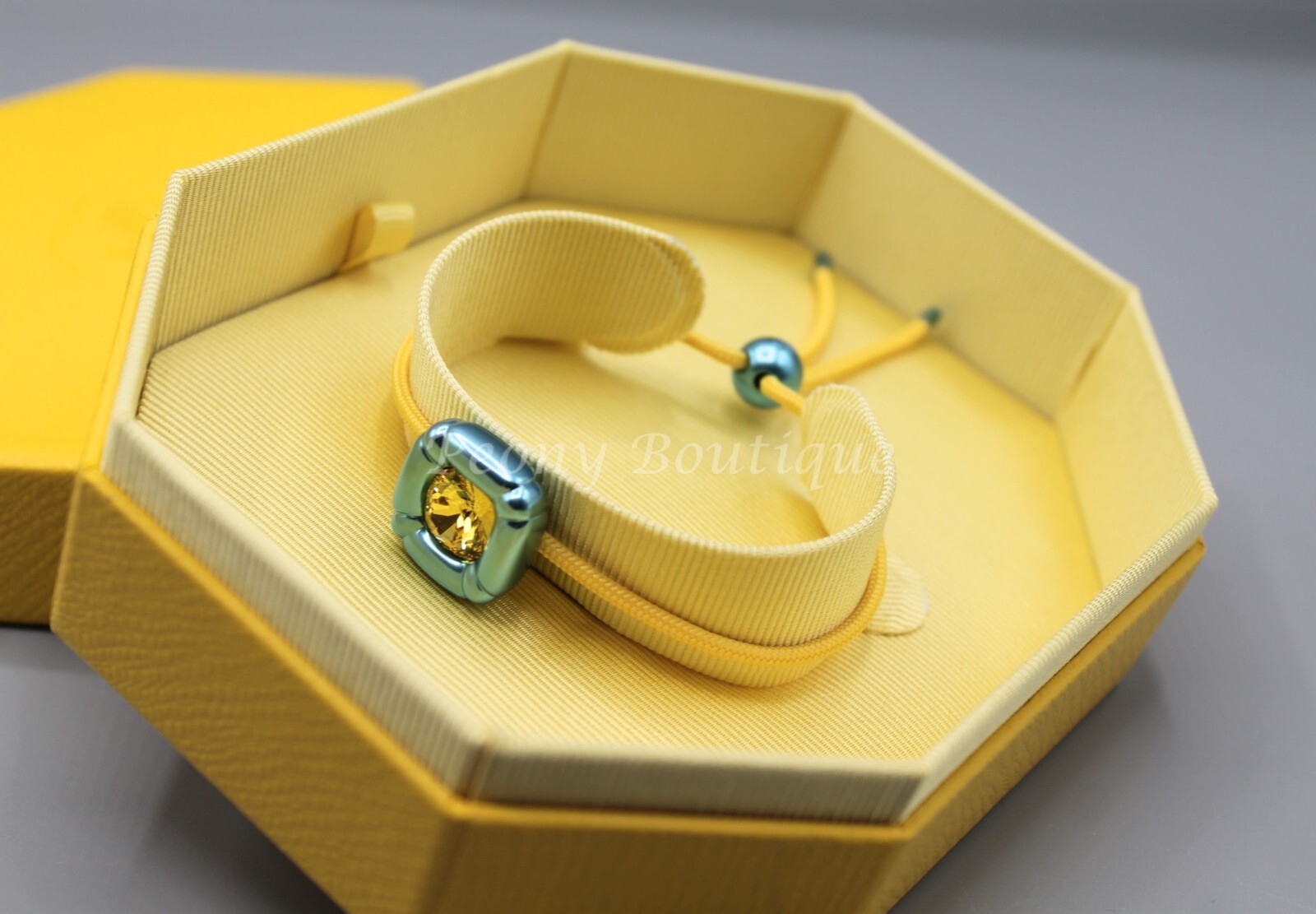 スワロフスキー数限定 5613667 Dulcis LTOP/M／ブレスレット Amazon.com: Swarovski Bracelet PULSEIRA 5613667 Brand, one