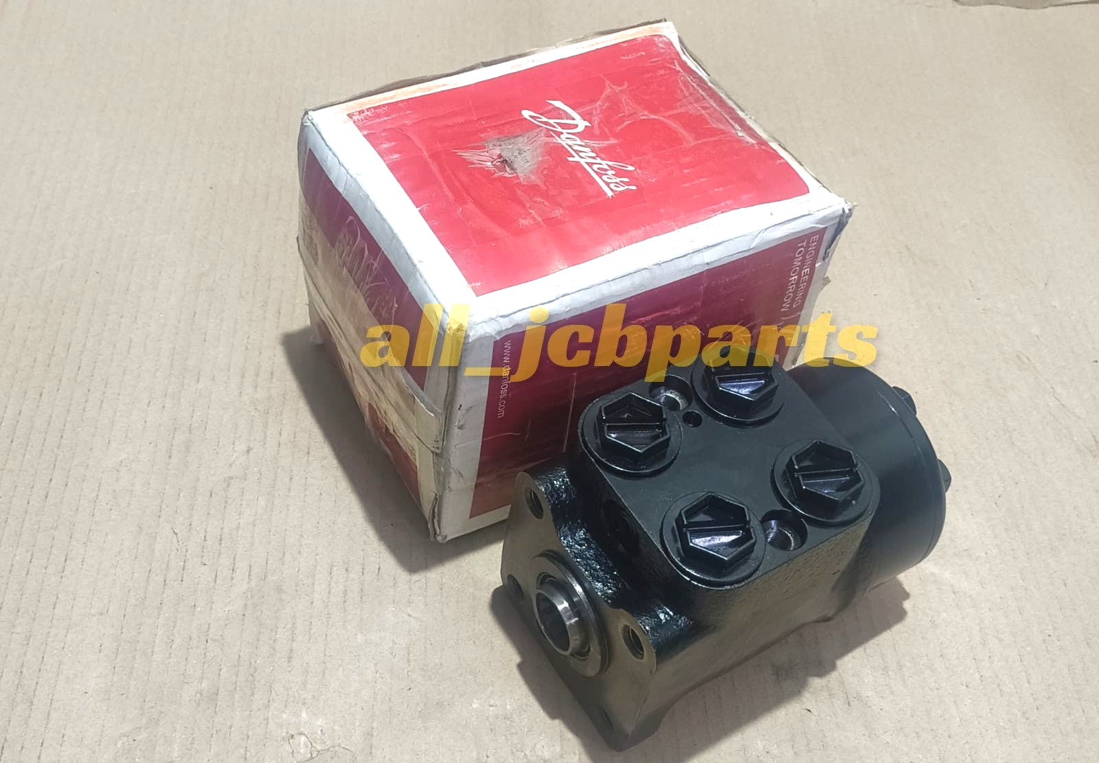 GENUINE JCB BACKHOE - DANFOSS VALVE STEERING 2WS, 5 PORT (35/409900 35/410700)