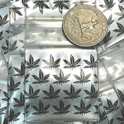 BaggiesSince1987 - 1515 Design Zip Bags 100PCS WEEDS LEAF on
