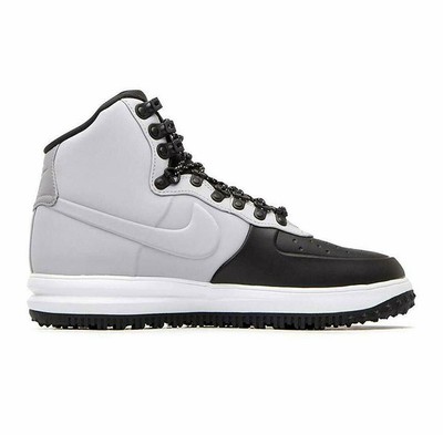 air force 1 est 1982