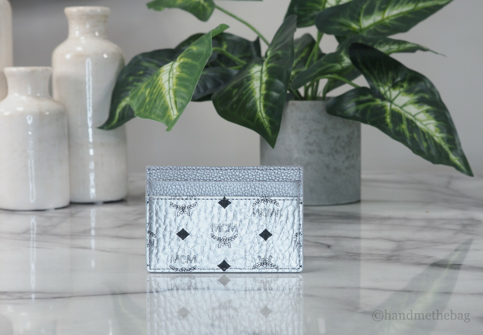 [MCM]★Aren Visetos Diamond Logo Key Holder s-l400.jpg