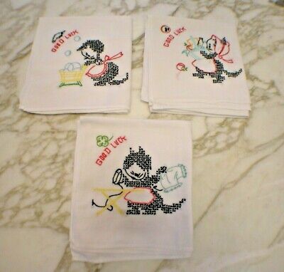 Christmas Lady /& Kitten Cat  RETRO  2 HAND TOWELS EMBROIDERED 1950/'s style