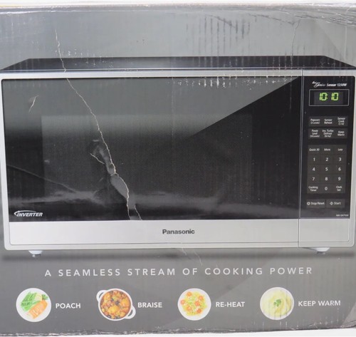 Panasonic 1.6 CuFt Countertop Microwave with Genius Inverter Technology