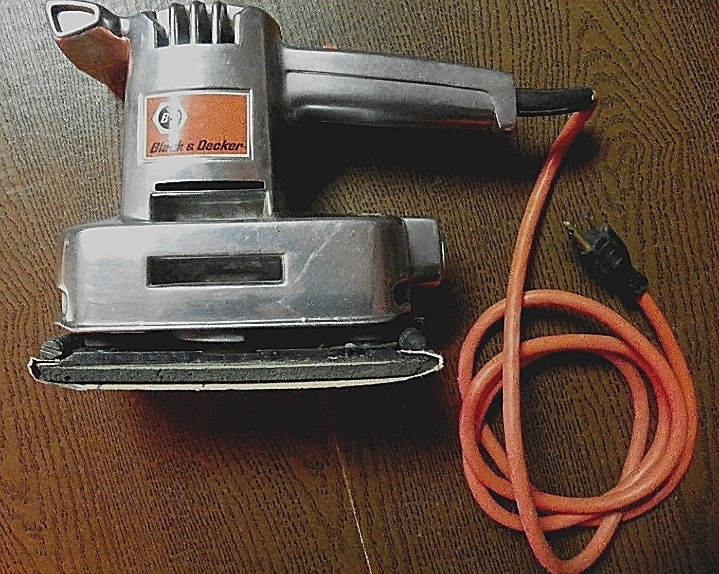 Vintage Black & Decker Model 7420 Deluxe Dual Action Finishing Sander