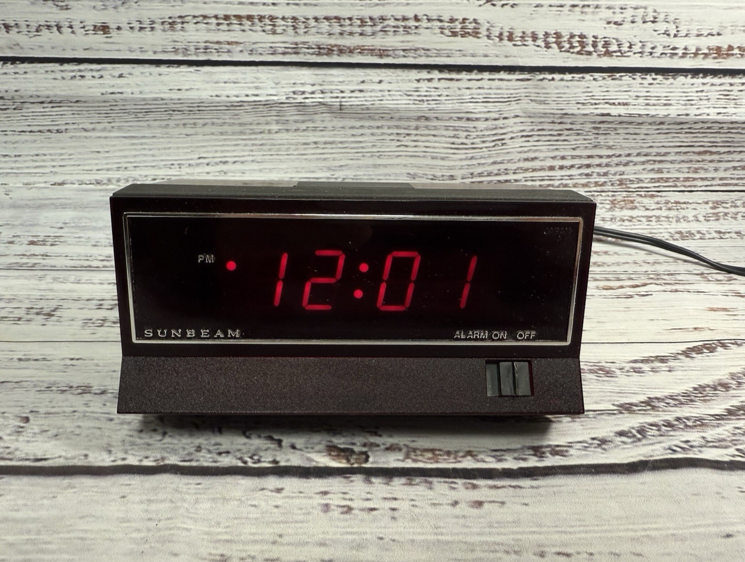 TUBE ORIGINAL ALARM CLOCK 【メンバーの生声入り】 Vintage 1978 Sunbeam DIGI-TIME XIII Digital Red LED Alarm