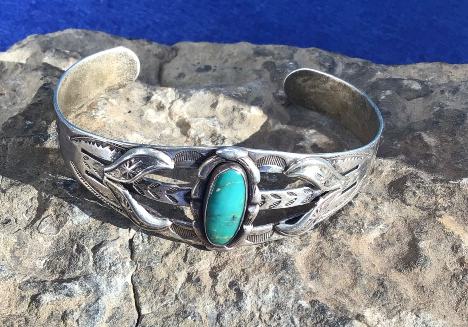 50s vintage BELL社製NAVAJO ナバホ バングル SILVER 50s vintage BELL社製NAVAJO ナバホ バングル SILVER
