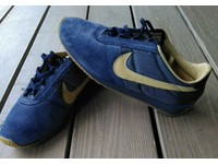 blue suede cortez