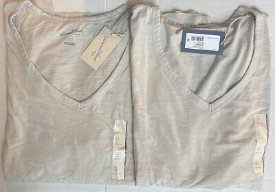 lOT 2 Universal Thread Good Co. Women's V-Neck Top Shirt - Creamy Chai - Plus 4X