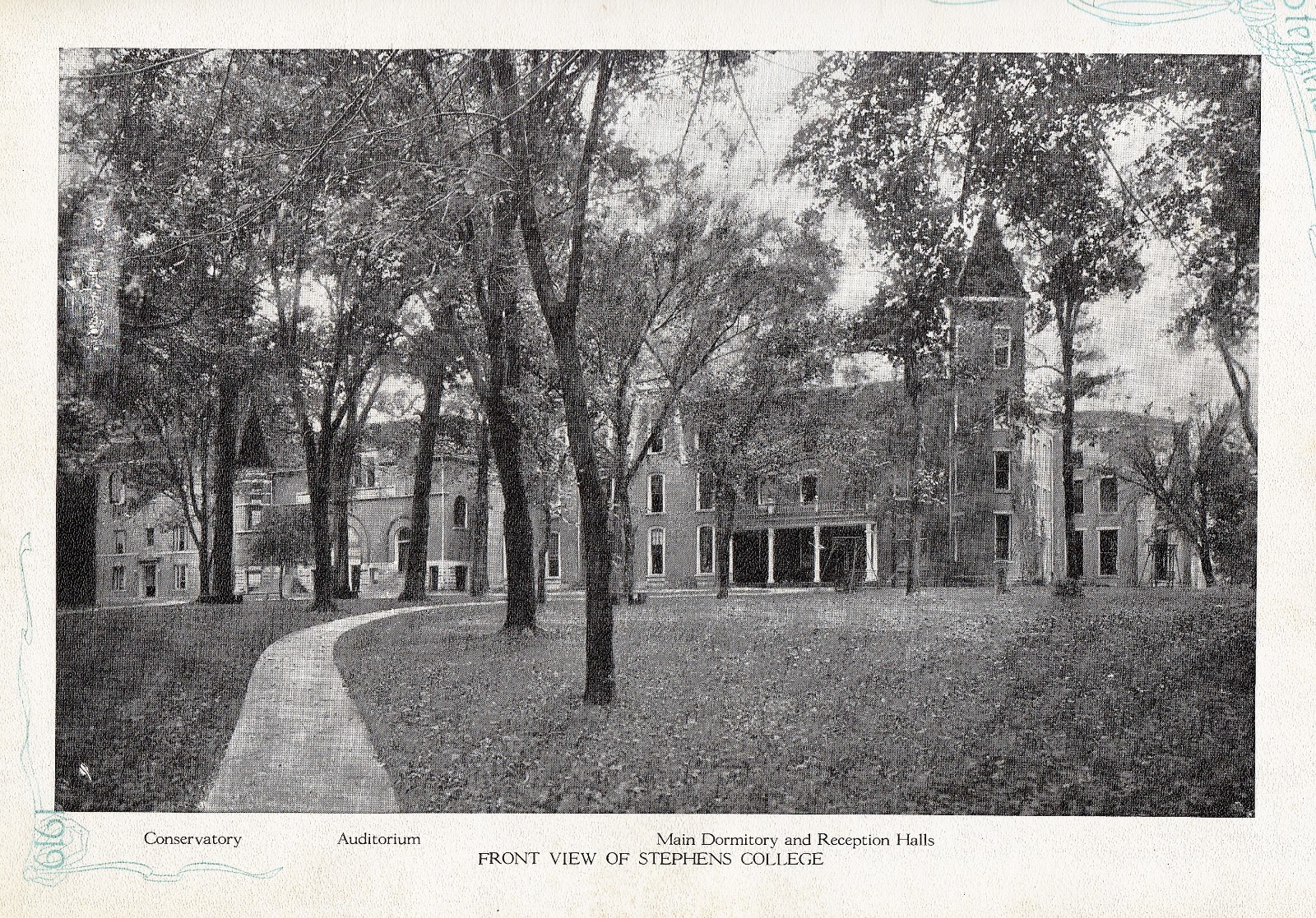 1919 Stephens College Year Book, The Stephensophia, Columbia, Missouri