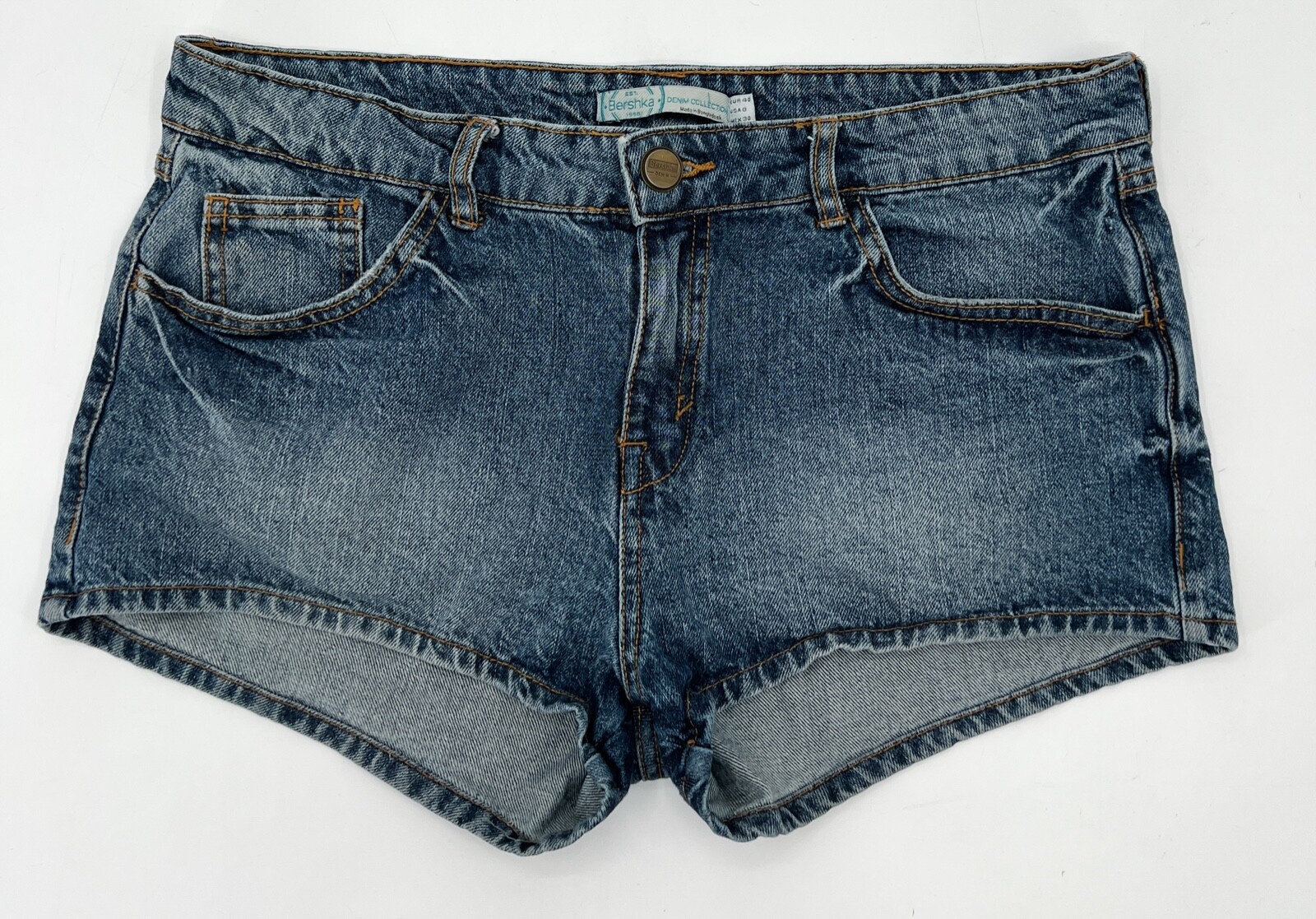 ☆ドイツ発*BERSHKA*新作*ストレートフィットデニム/L-BLUE☆ Bershka straight leg jeans in light blue | ASOS