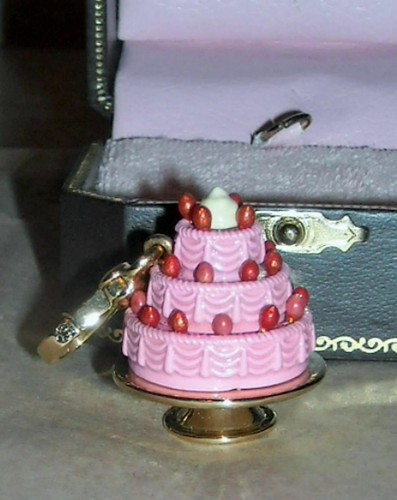 yutchです。 NWT 2014 JUICY COUTURE LTD ED LOVE BUG CHARM YJRU7713 | eBay