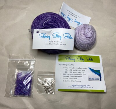 Stunning String Studio Slip Into Spring Knit Kit / Stunning Superwash + Beads 