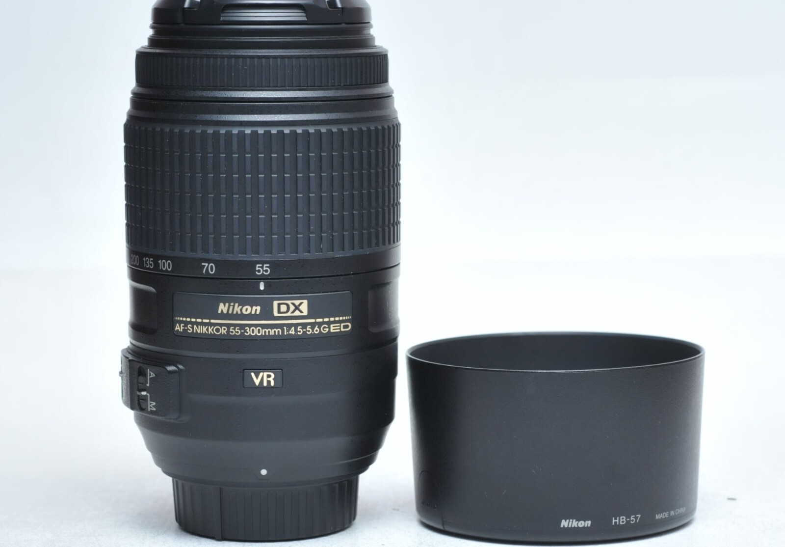 良品Nikon AF-S DX 55-300mm f4.5-5.6G ED VR 816c-WWQc-L._UF350,350_QL50_.jpg