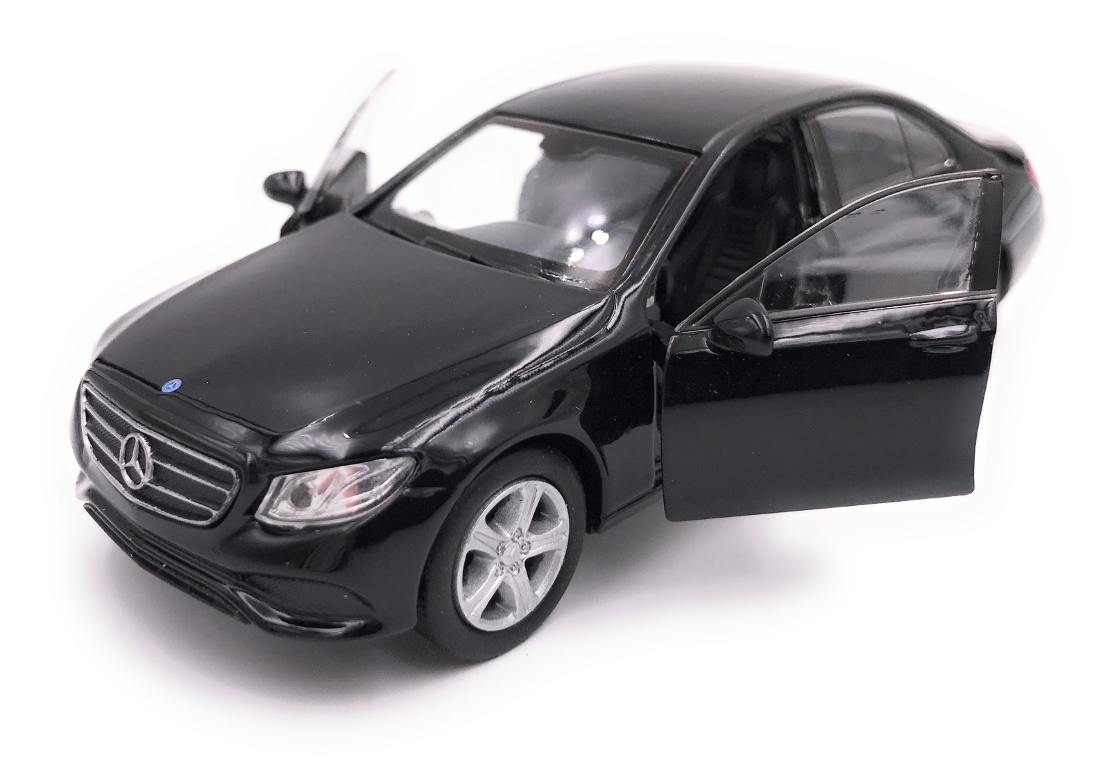 Mercedes Benz E Klasse Modellauto – Detailgetreue Die-Cast-Miniatur Im Maßstab 1:34-1:39 (rot)