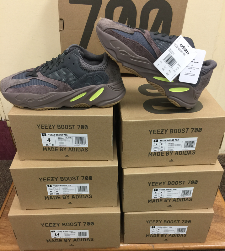 yeezy boost 700 size 14