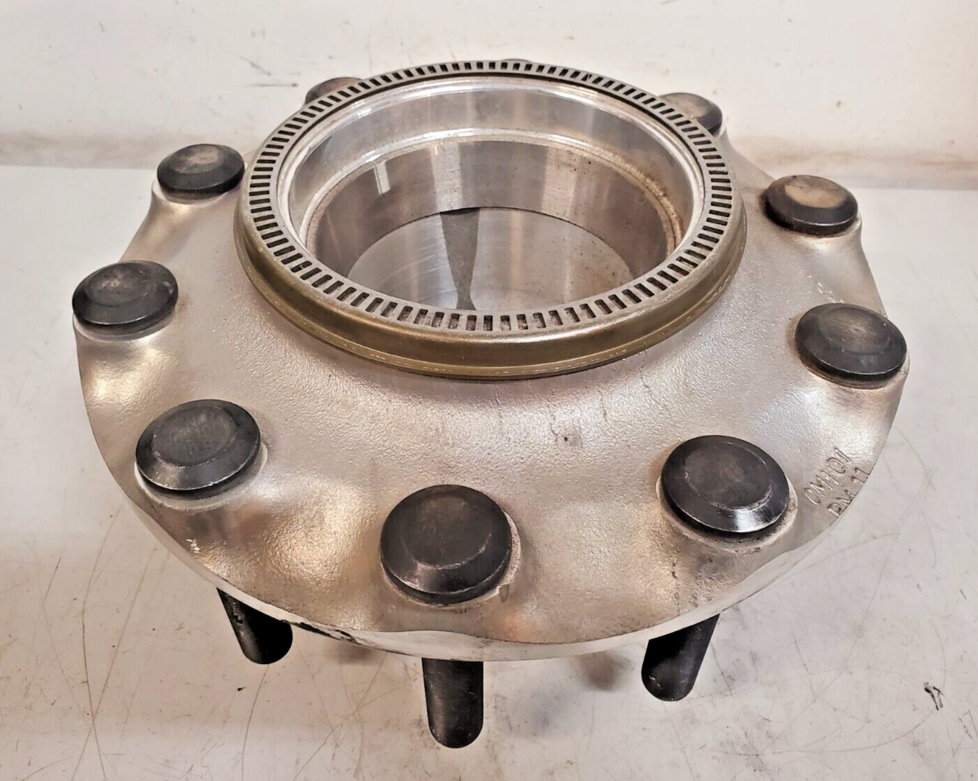 Conmet Hub Part Number 5757084 | 102035 | CM101 PM11 | 05704 Conmet Hub Part Number 5757084 | 102035 | CM101 PM11 | 05704