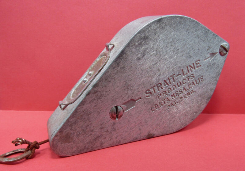 Vintage 1950s Strait-Line Products Chalk Line Reel Costa Mesa Patent Pending USA