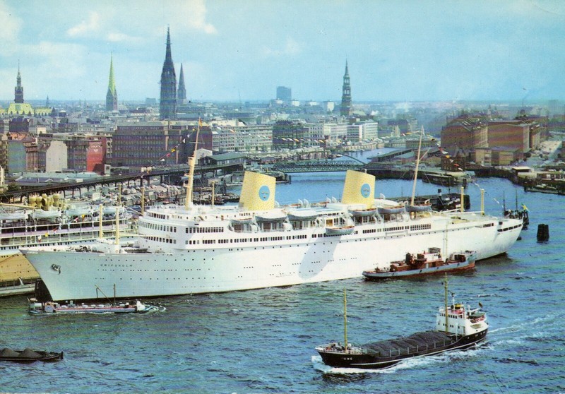 Swedish American Line Gripsholm In Hamburg 