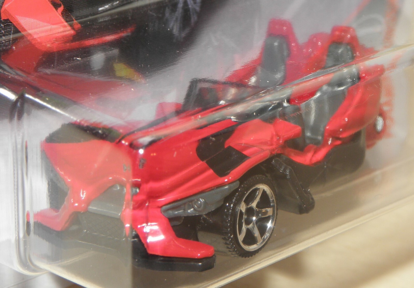 2019 Matchbox POLARIS SLINGSHOT rot Dreirad MBX Road-Trip 66100 FYP41 NEU