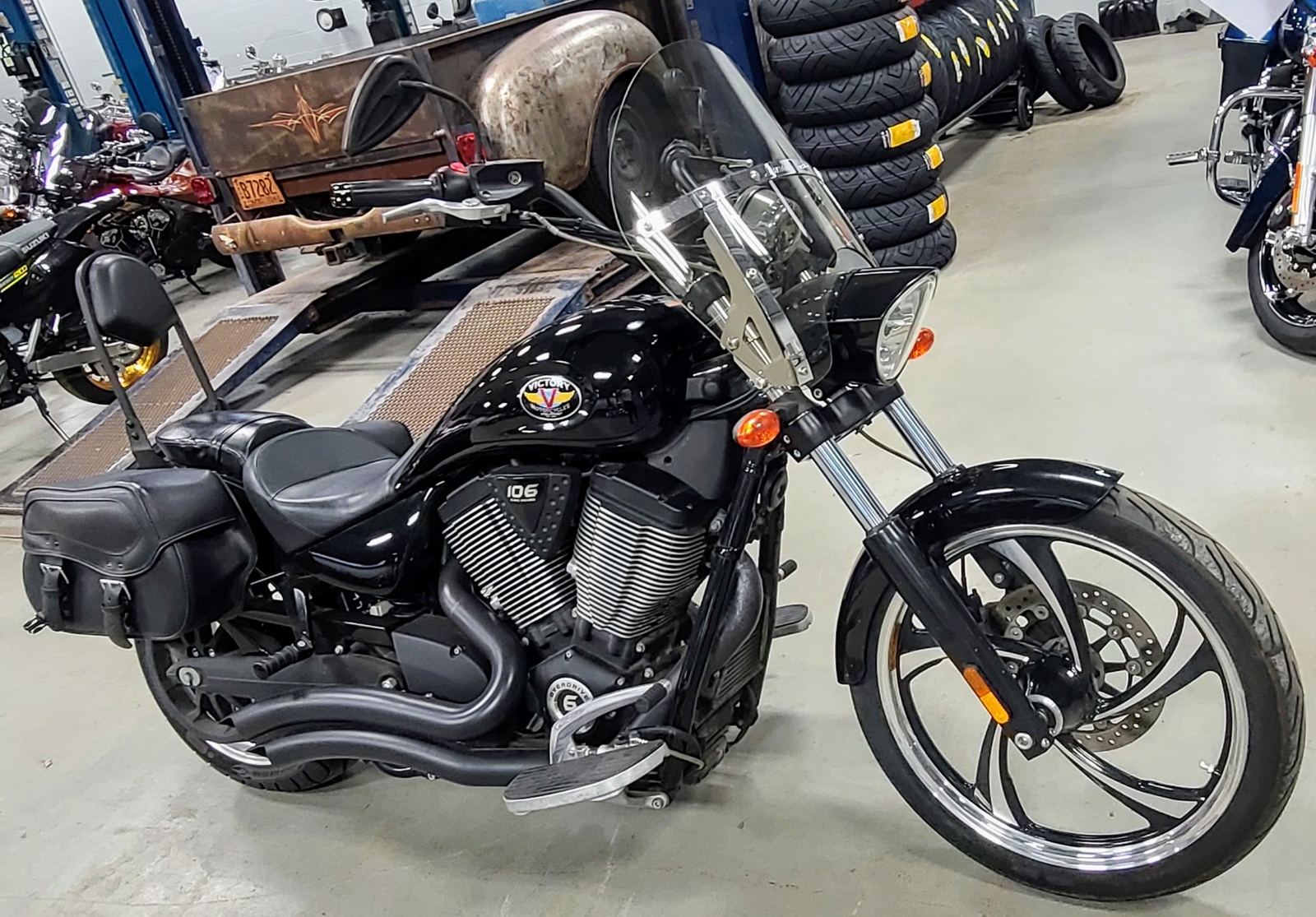 Motorrad Bremsbeläge Aus Kohlefaser Vorne & Hinten – Kompatibel Mit Victory Vegas 8-Ball, Jackpot & Anderen Modellen 2008–2016