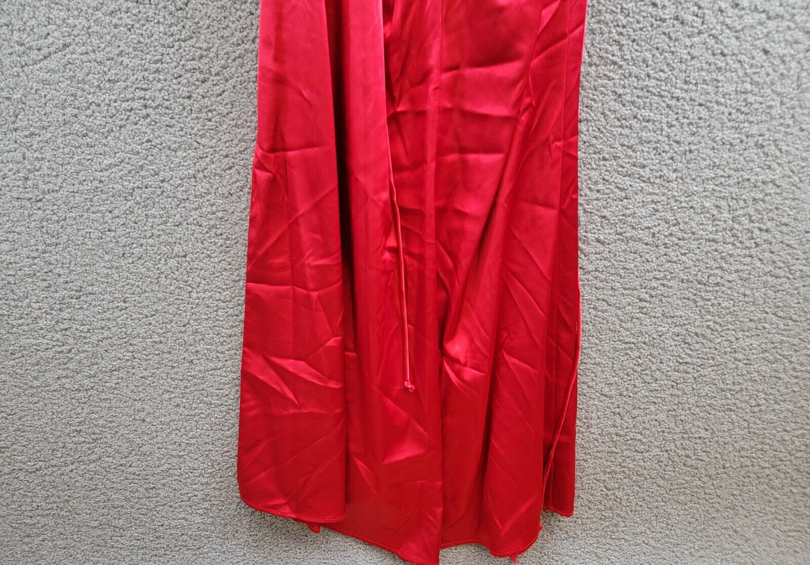 Blondie Nites Draped Lace-Up Satin Gown Juniors' 3 Red Back Lace Zip Closure - Picture 12 of 15
