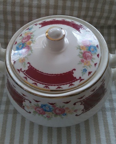 Homer Laughlin Unique Brittany Majestic Sugar Bowl with Lid