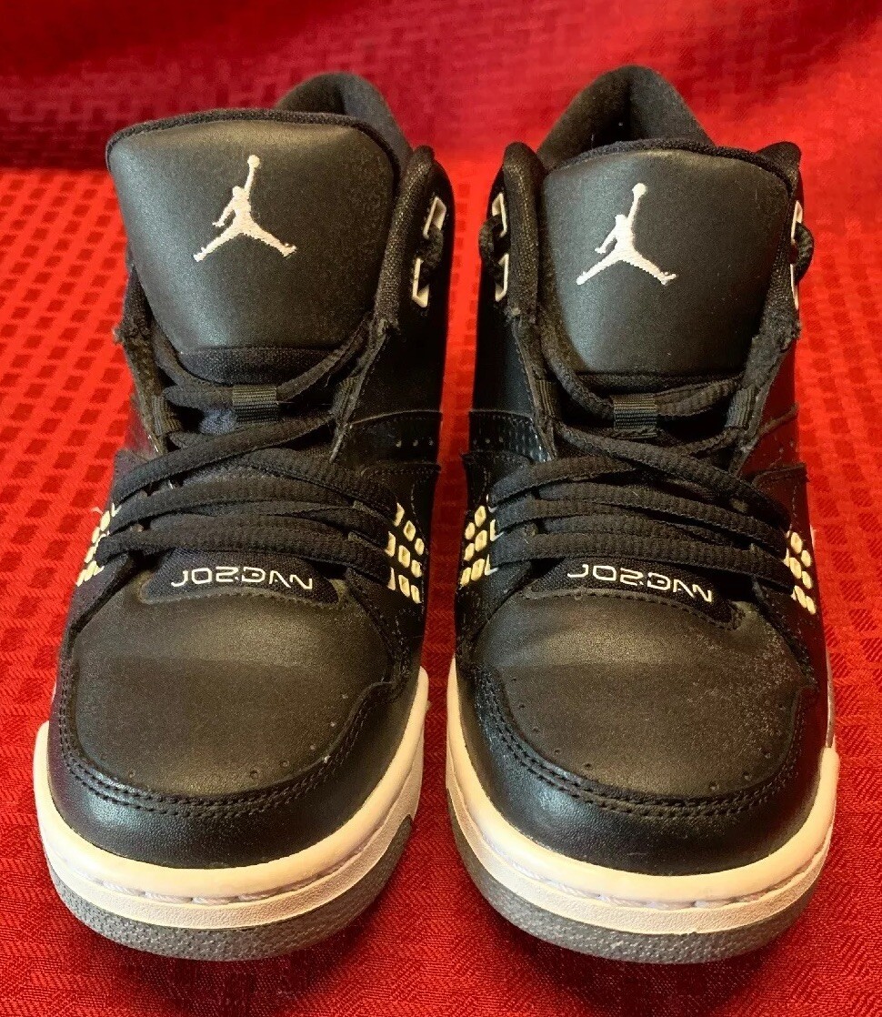boys jordans size 6.5