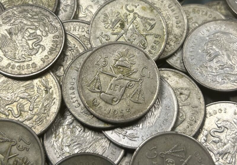 1950-1953 Mexico Silver 25 Centavos Coin Estados Unidos Mexicanos Plata
