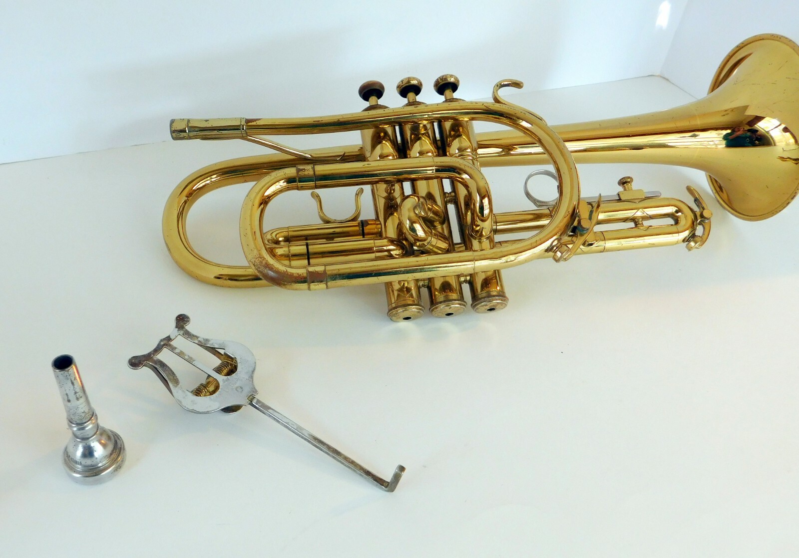 King Tempo II 603 Cornet  w/ Bach 7C Mouthpiece & Case Brass Horn circa 1984