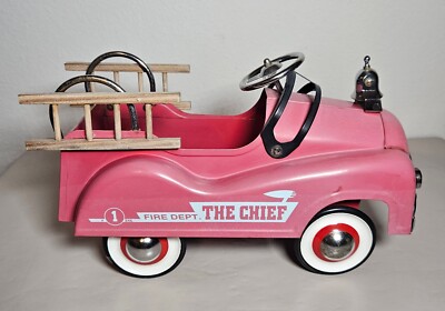 Teleflora Gift The Chief Fire Dept. Tin Firetruck 10''