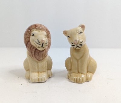 Lion Salt & Pepper Shakers Set Lion & Lioness Noahs Ark 1988 Emson Brand