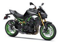 NEW 2026 Kawasaki MOTORCYCLE Z900 SE PERFORMANCE OHLINS BREMBO SAVE £700!