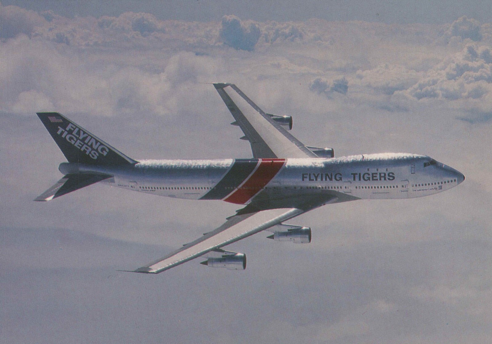 FLYING TIGERS BOEING 747-132F POSTCARD AIRPLANE AIRLINE CARGO JUMBO JET
