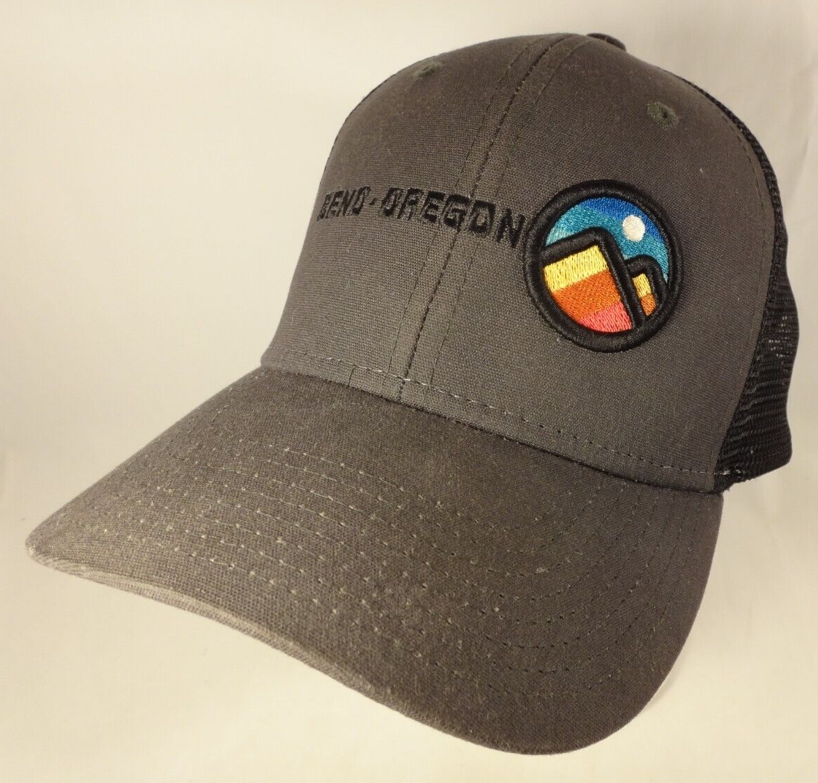 帽子 OAMC RIDGE HAT 帽子 OAMC RIDGE HAT Ziggurats Patch Camo Trucker Hat – Mike