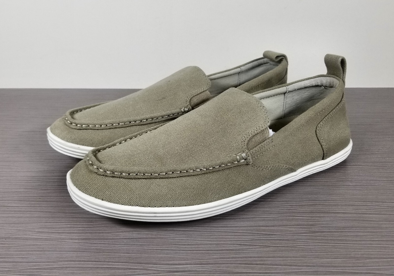 The Rail Stockton Canvas Slip-On, Tan, Mens Size 10 M / 43