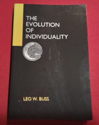 The Evolution of Individuality by Leo W. Buss (1987 Softcover) Cell Biology