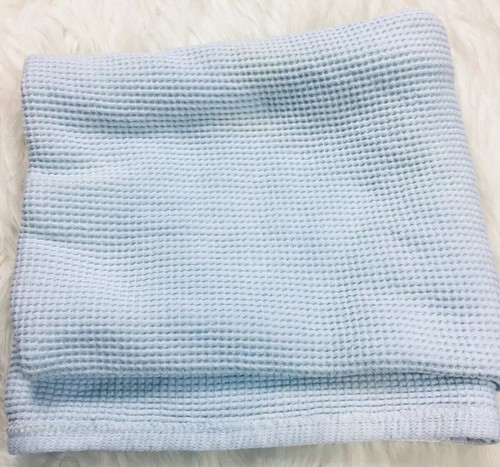 LIKE BABY MORGAN Thermal Waffle Weave Baby Blanket with Satin Nylon Trim