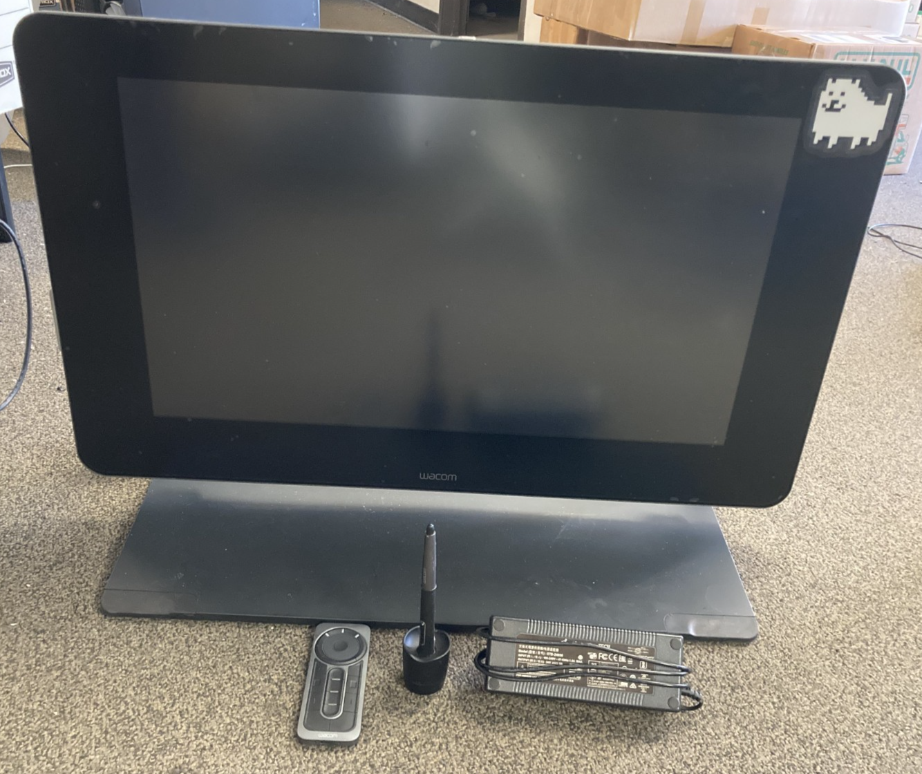 Wacom Cintiq 27QHD Creative Pen and Touch Display w/ Stand&Pen&