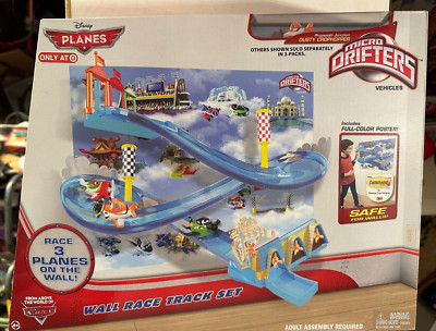 Target Exclusive Disney Planes Micro Drifters Wall Race Track Set
