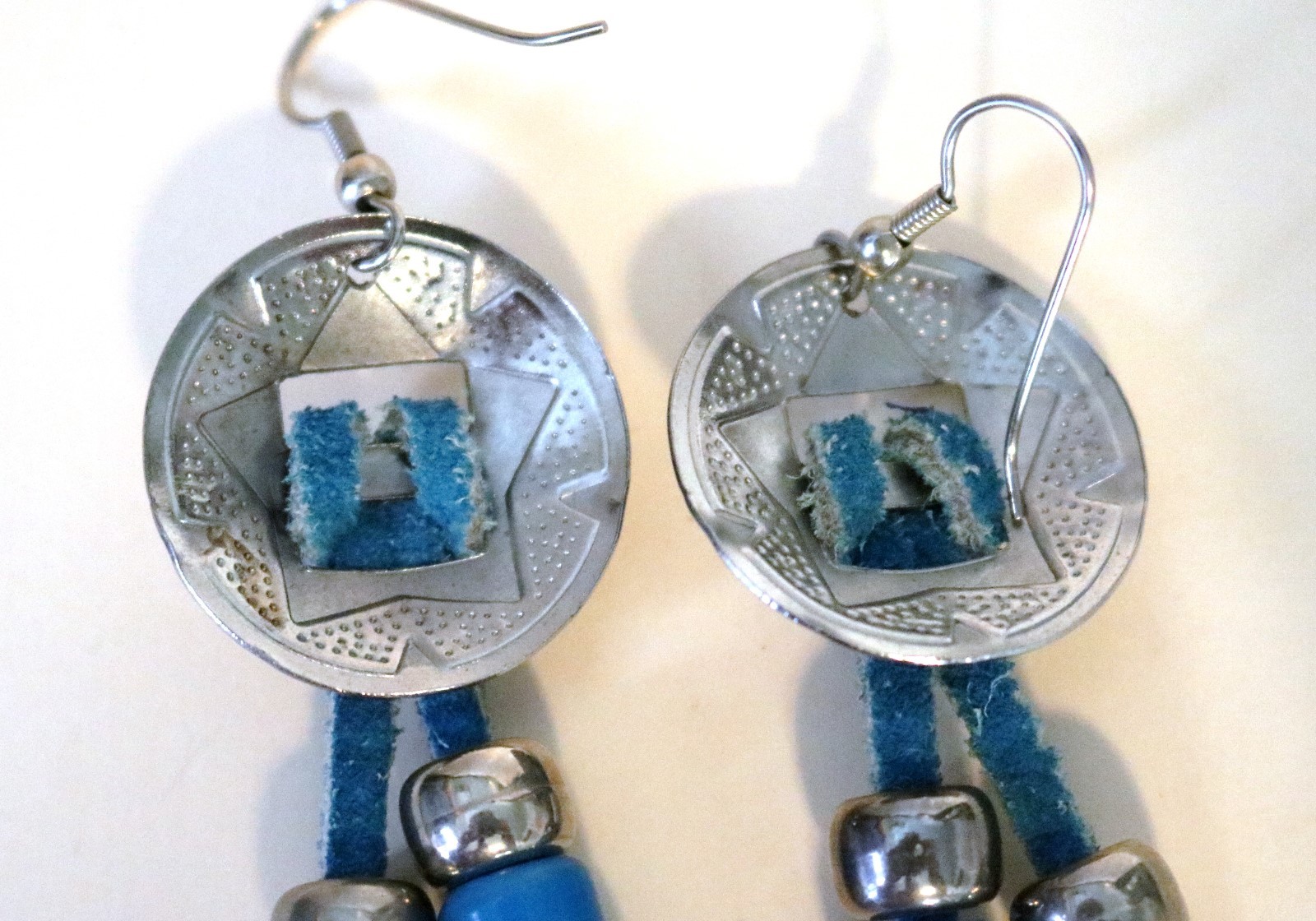 Conch Pierced Earrings Southwest Vintage Blue Suede Beads Blue Silvertone