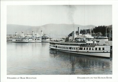 *Postcard-''Steamers @ Bear Mountain''   *Steamboats on Hudson River {G125-S2}